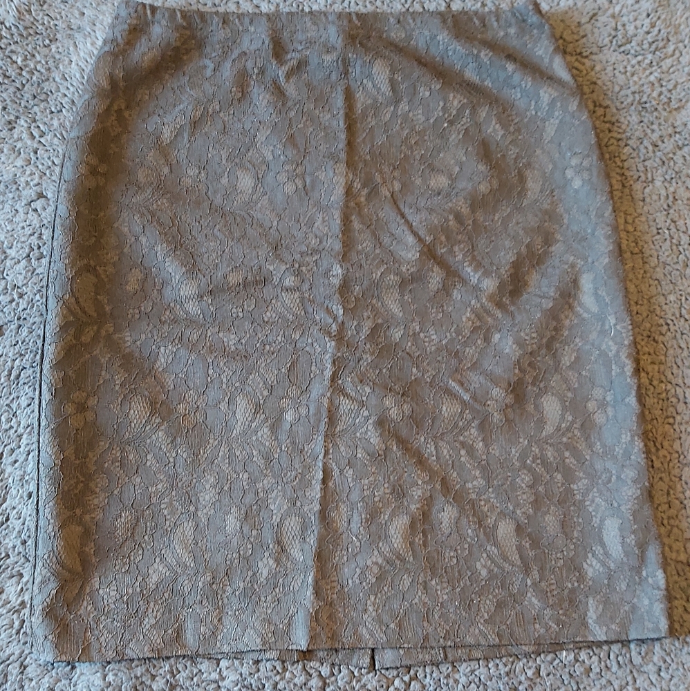 2/$20 Lace overlay skirt